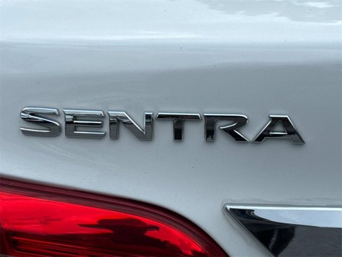 Used 2017 Nissan Sentra S image 26