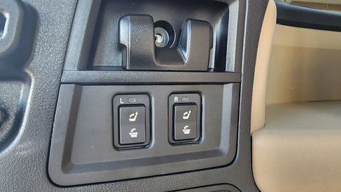 Used 2018 Toyota Sequoia Limited image 19