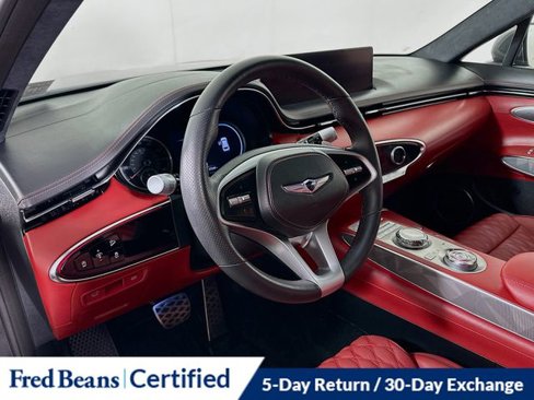 Used 2022 Genesis GV70 3.5T Sport w/ Sport Advanced Package image 11