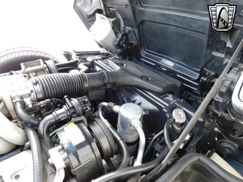Used 1986 Chevrolet Corvette Coupe image 16
