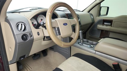 Used 2005 Ford F150 Lariat image 16