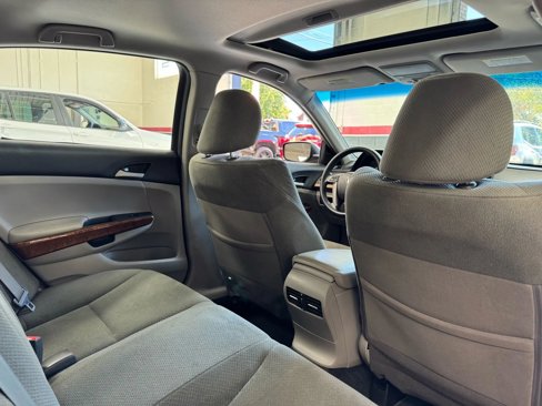 Used 2012 Honda Accord EX image 28
