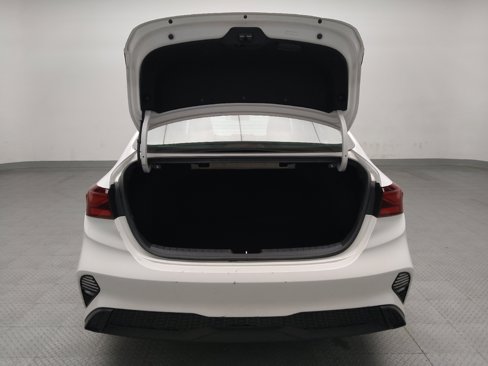 Used 2024 Kia Forte LXS image 29