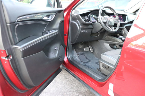 Used 2023 Buick Envision Preferred image 9