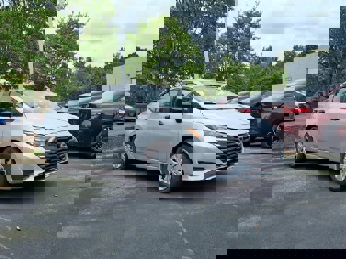 New 2025 Nissan Versa S w/ Trunk Package image 1