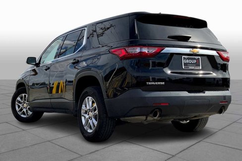 Used 2020 Chevrolet Traverse LS image 11