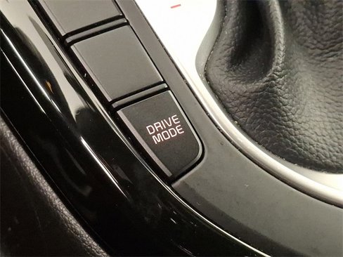 Used 2023 Kia Forte GT-Line image 24