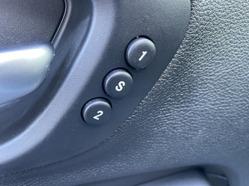 Used 2019 Jeep Cherokee Limited image 46