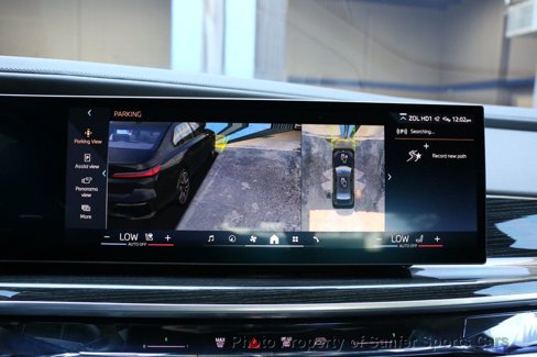 Used 2023 BMW 740i w/ Parking Assistance Package image 43