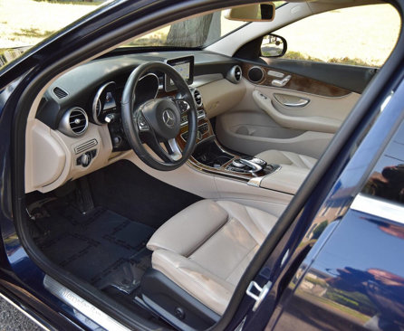 Used 2016 Mercedes-Benz C 300 4MATIC Sedan image 24