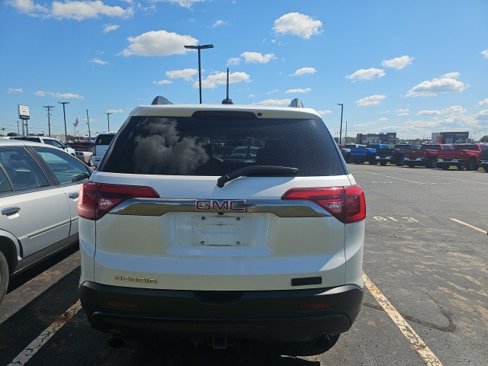 Used 2019 GMC Acadia SLT image 6