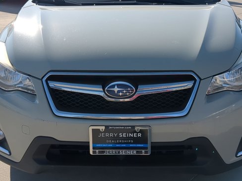 Used 2017 Subaru Crosstrek 2.0i Premium image 9