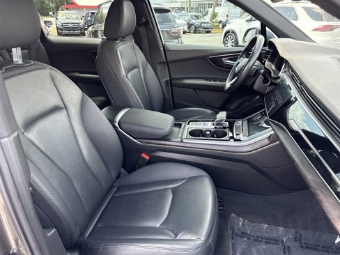 Used 2021 Audi Q7 3.0T Premium image 29