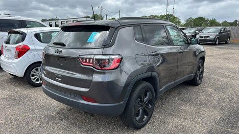 Used 2020 Jeep Compass Latitude image 17