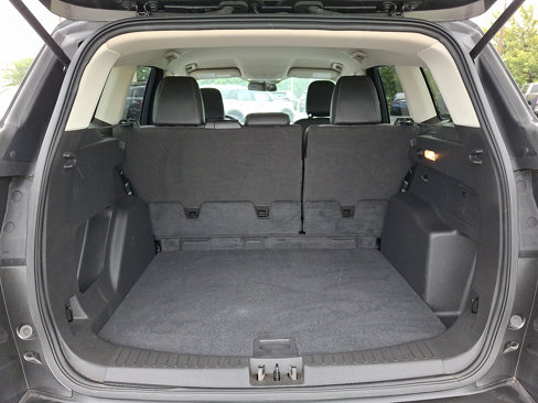 Used 2018 Ford Escape SE w/ SE Sport Appearance Package image 27