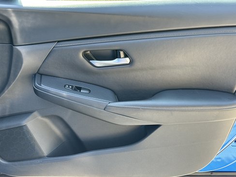 Used 2023 Nissan Sentra SV image 14