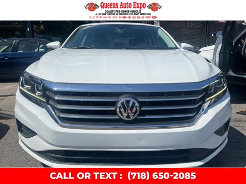 Used 2020 Volkswagen Passat 2.0T SE image 1