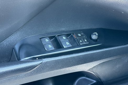 Certified 2020 Toyota Camry LE image 11