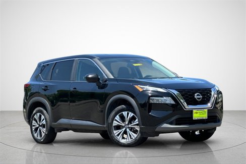 Used 2023 Nissan Rogue SV image 2