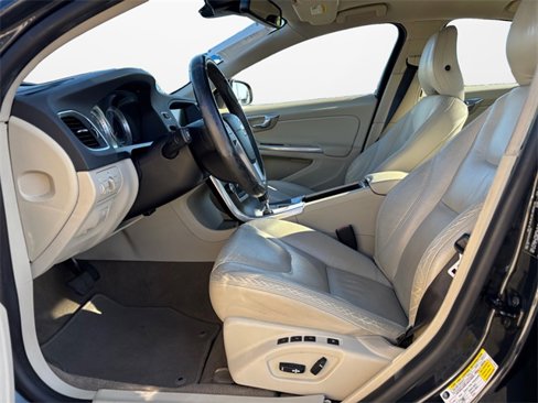 Used 2012 Volvo S60 T5 w/ Multimedia Pkg image 9