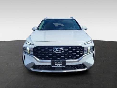 Used 2023 Hyundai Santa Fe SEL image 2