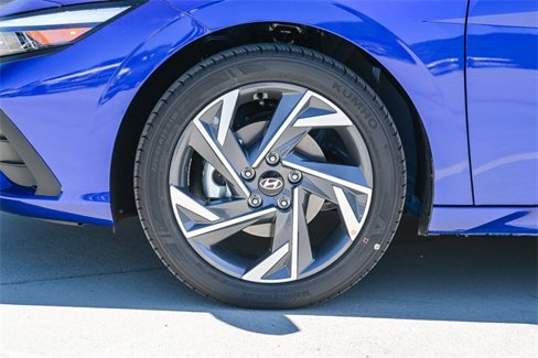 New 2025 Hyundai Elantra Sport image 10