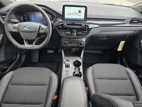 New 2025 Ford Escape ST-Line w/ Cold Weather Package image 5