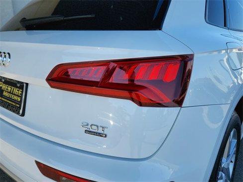 Used 2018 Audi Q5 2.0T Premium image 11