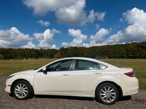 Used 2012 MAZDA MAZDA6 i Touring image 2