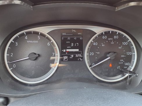 New 2025 Nissan Versa S w/ Trunk Package image 32