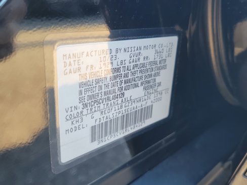 Certified 2024 Nissan Kicks SV image 33