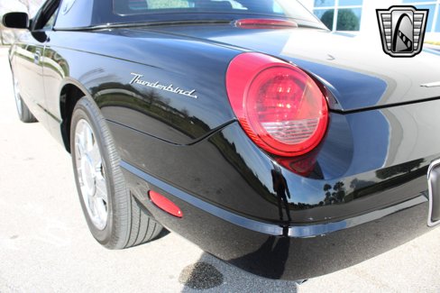 Used 2005 Ford Thunderbird 50th Anniversary image 4