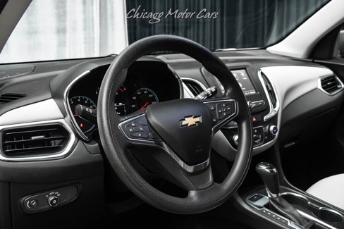 Used 2019 Chevrolet Equinox LS w/ LS Convenience Package image 9