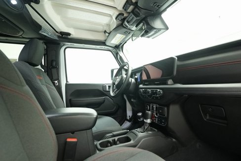 Used 2024 Jeep Wrangler Unlimited Rubicon image 36