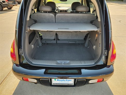 Used 2004 Chrysler PT Cruiser Limited w/ Chrome Accents Group image 19