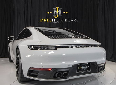 Used 2022 Porsche 911 Carrera image 8