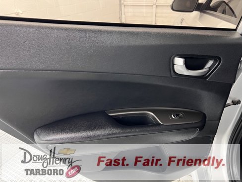 Used 2019 Kia Optima LX image 23