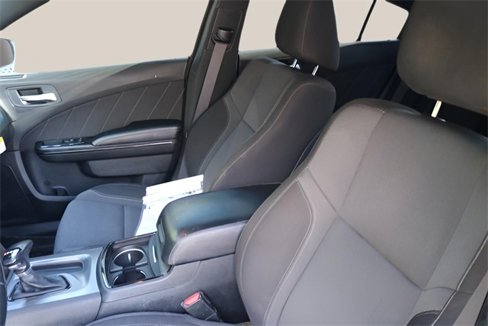 Used 2019 Dodge Charger SXT image 12