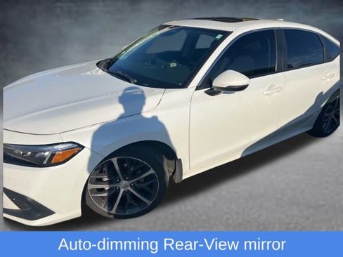 Used 2022 Honda Civic Touring image 14