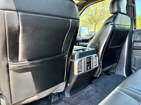 Used 2016 Ford F150 Platinum w/ Equipment Group 701A Luxury image 23