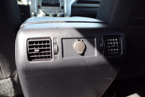 Used 2018 Toyota Tundra SR5 w/ SR5 Upgrade Package image 14
