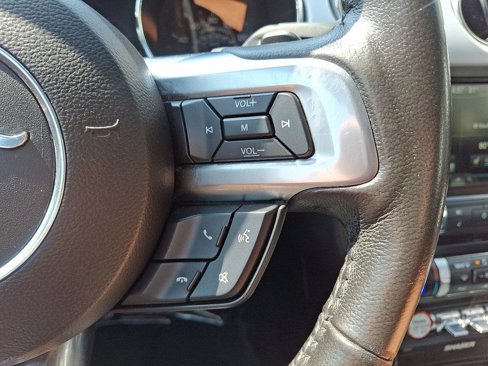Used 2015 Ford Mustang Premium image 20