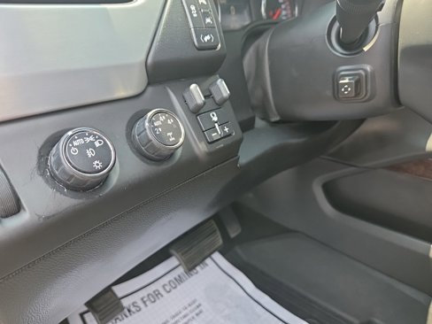 Used 2016 GMC Yukon XL SLT w/ Open Road Package image 19
