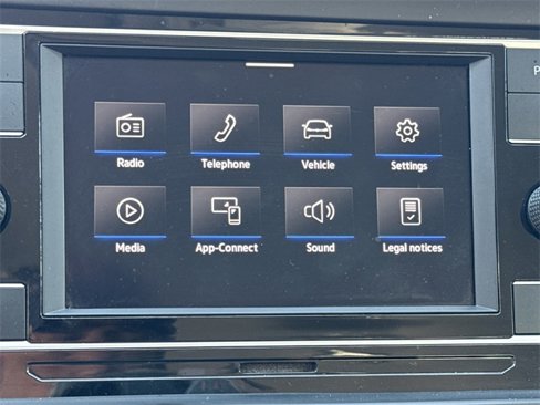 Used 2021 Volkswagen Jetta SE image 19