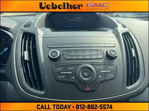 Used 2019 Ford Escape S image 30