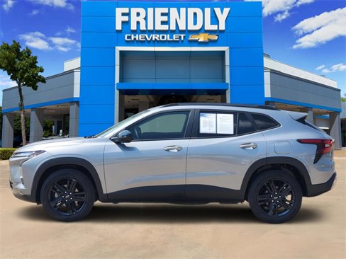 Used 2025 Chevrolet Trax ACTIV w/ Driver Confidence Package image 4