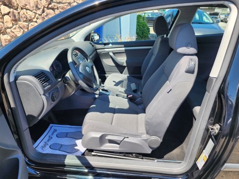 Used 2008 Volkswagen Rabbit S image 9