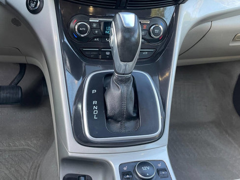 Used 2013 Ford C-MAX SEL image 22