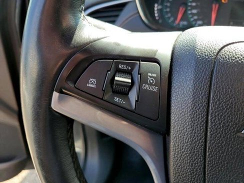 Used 2017 Chevrolet Trax LT w/ Sun & Sound Package image 23