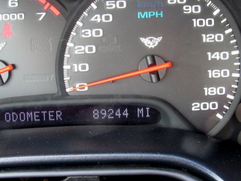 Used 2002 Chevrolet Corvette Convertible w/ Preferred Equipment Group2 image 6